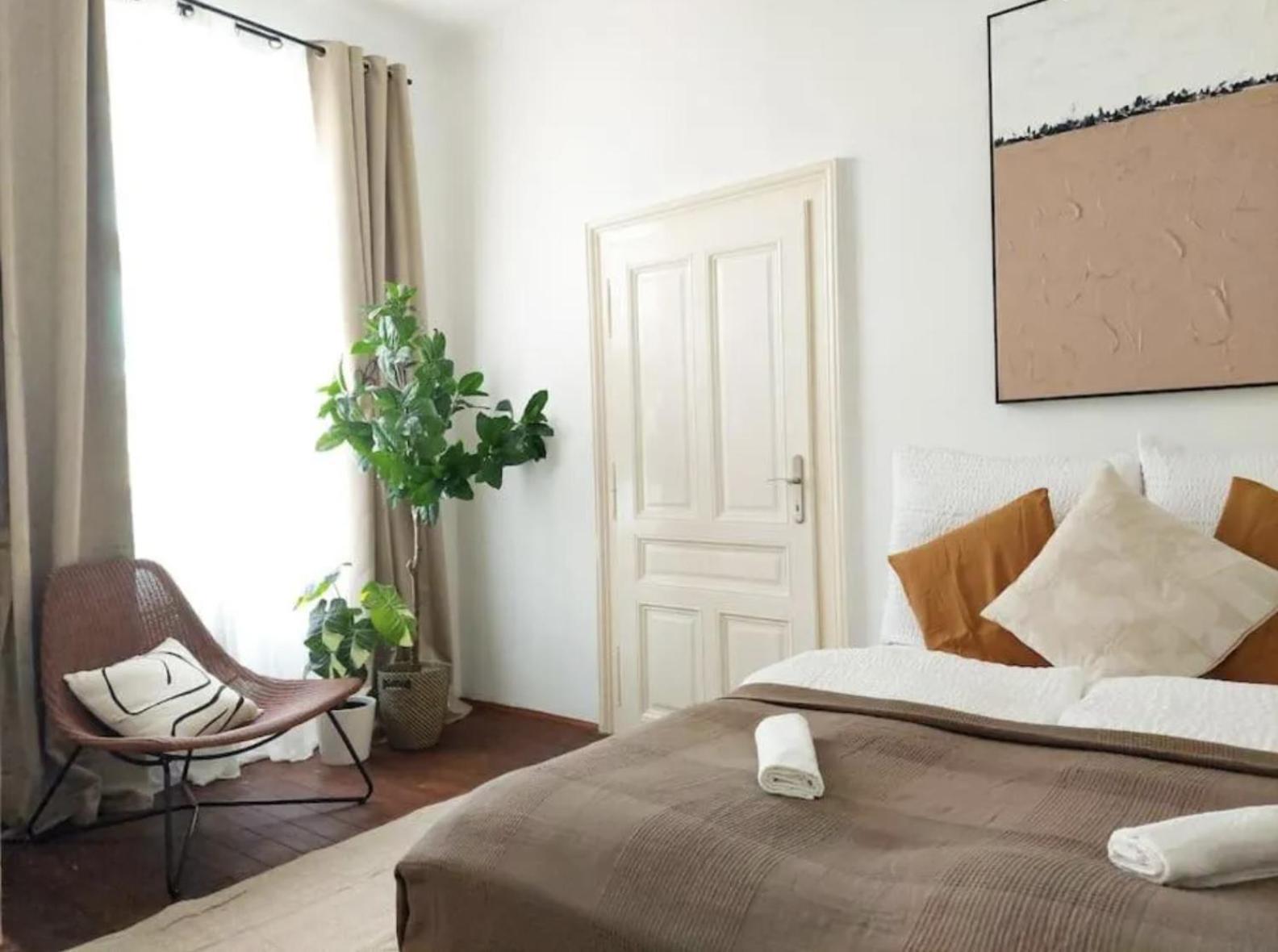 Apartment Eden Garden With Terrace & Bbq